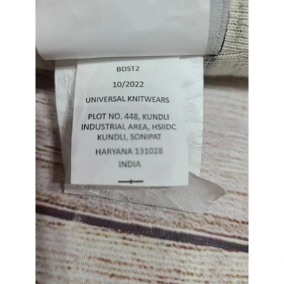 Universal Knitwears Plush Bunny Rabbit Holding a Carrot Stuffed Animal 15" 2022 - Picture 6 of 6